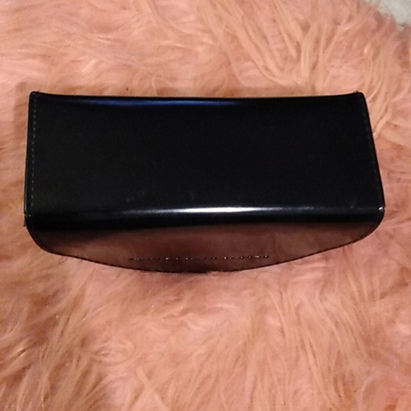 Marc by Marc Jacobs - Picture 3 of 5